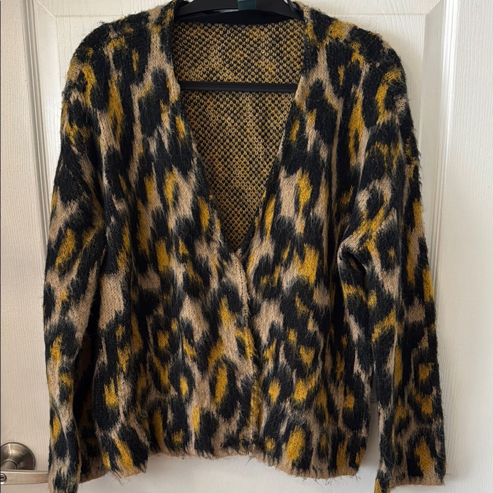 Leopard Print V-Neck Cardigan By Scotch & Soda